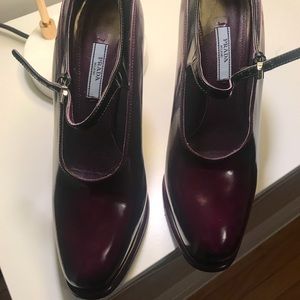Prada Mary Janes in purple/black-great condition !